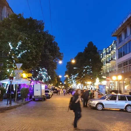 Квартира На Дерибасовcкой Odesa Exterior photo