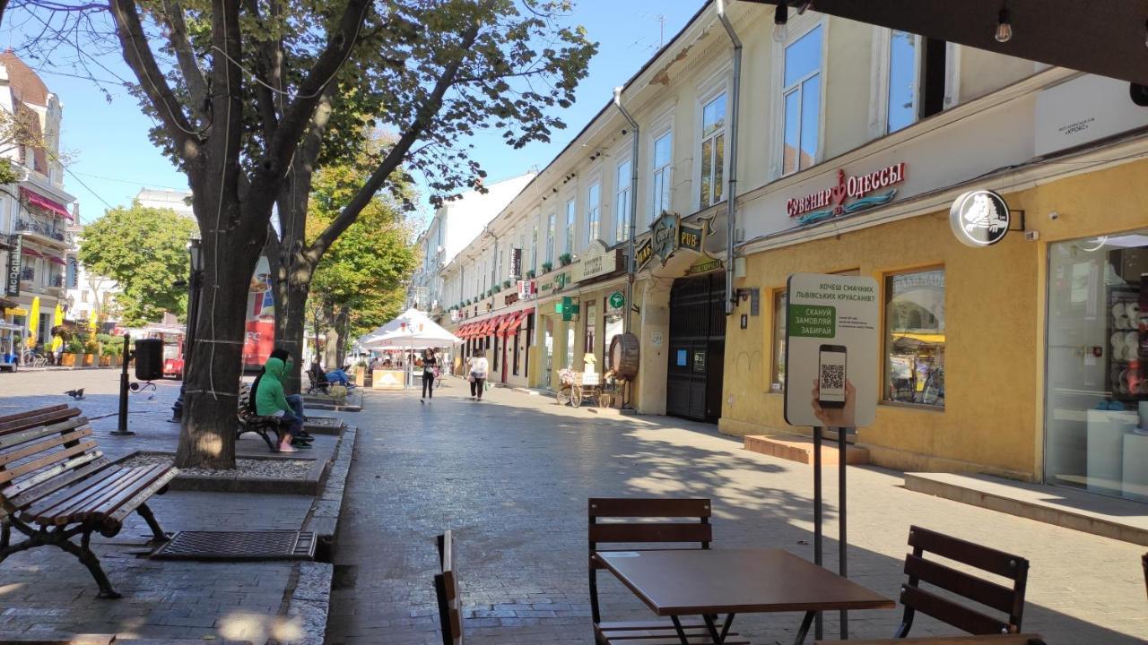 на дерибасовcкой Apartment